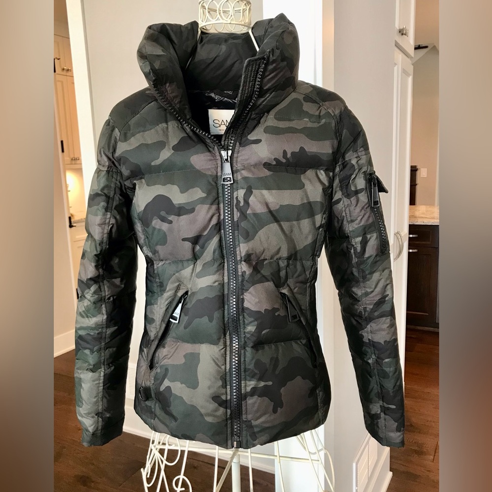 SAM Freestyle Puffer Down Jacket in Camo size M Medium